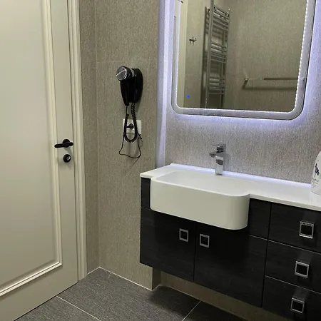 In Pazari I Ri Tiran