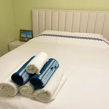 In Pazari I Ri Appartement