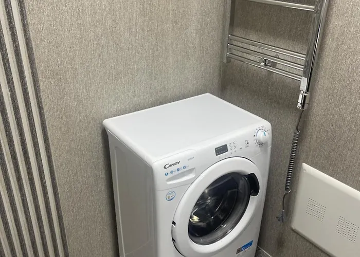 In Pazari I Ri تيرانا