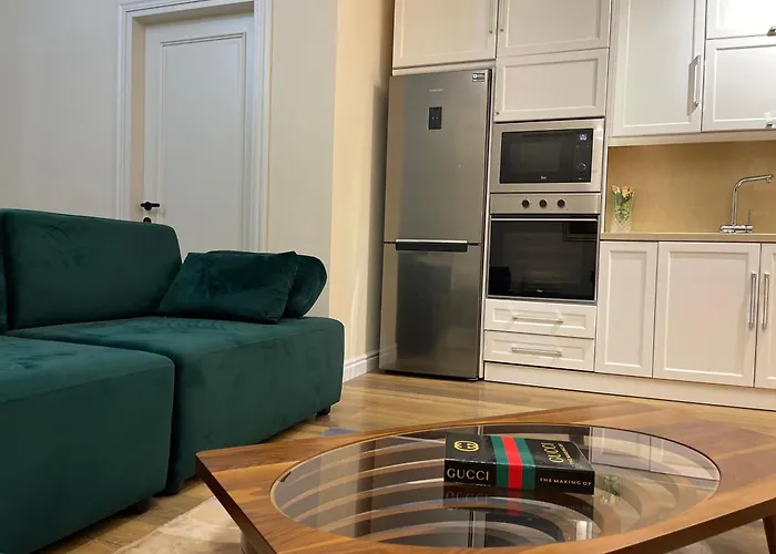 Apartment In Pazari I Ri *